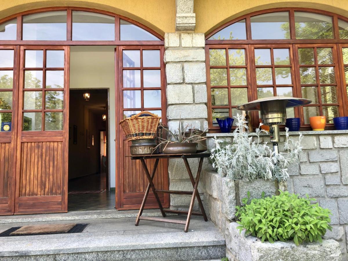 Appartamenti La Menaresta Magreglio Esterno foto