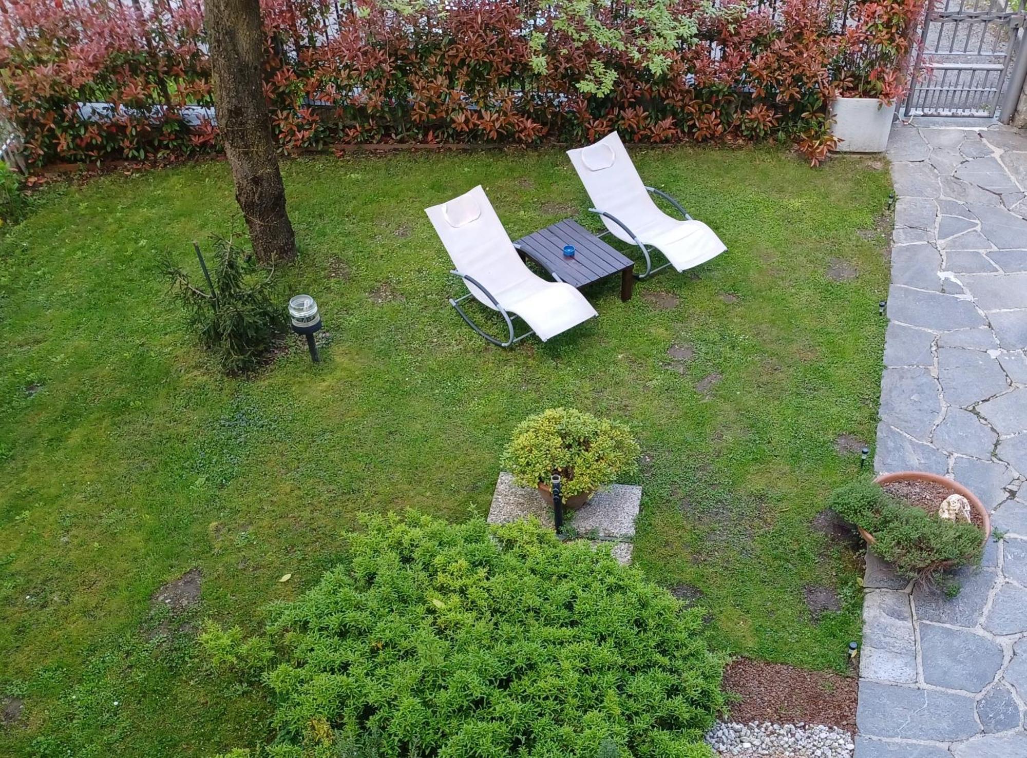 Appartamenti La Menaresta Magreglio Esterno foto
